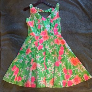 Lily Pulitzer dress size 8
